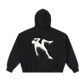 Sudadera negra con capucha getabbe, vista trasera con gráfico spray art de figura humana en blanco cayendo, corte crop holgado, manga larga, fondo blanco