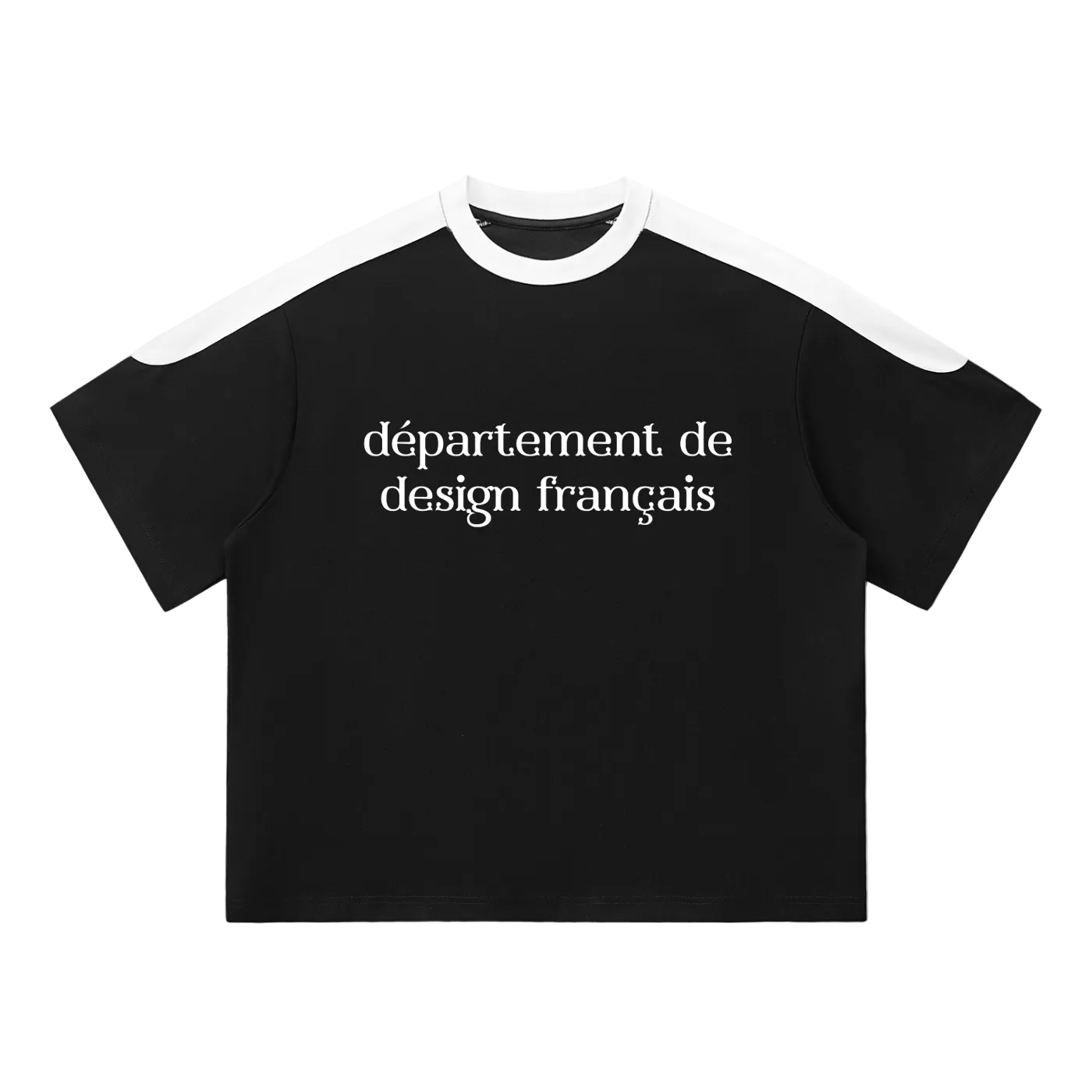 Camiseta oversized negra getabbe con texto "département de design français" en blanco al centro, panel blanco en hombros y cuello redondo en contraste, manga raglán color block, corte holgado unisex, fondo blanco