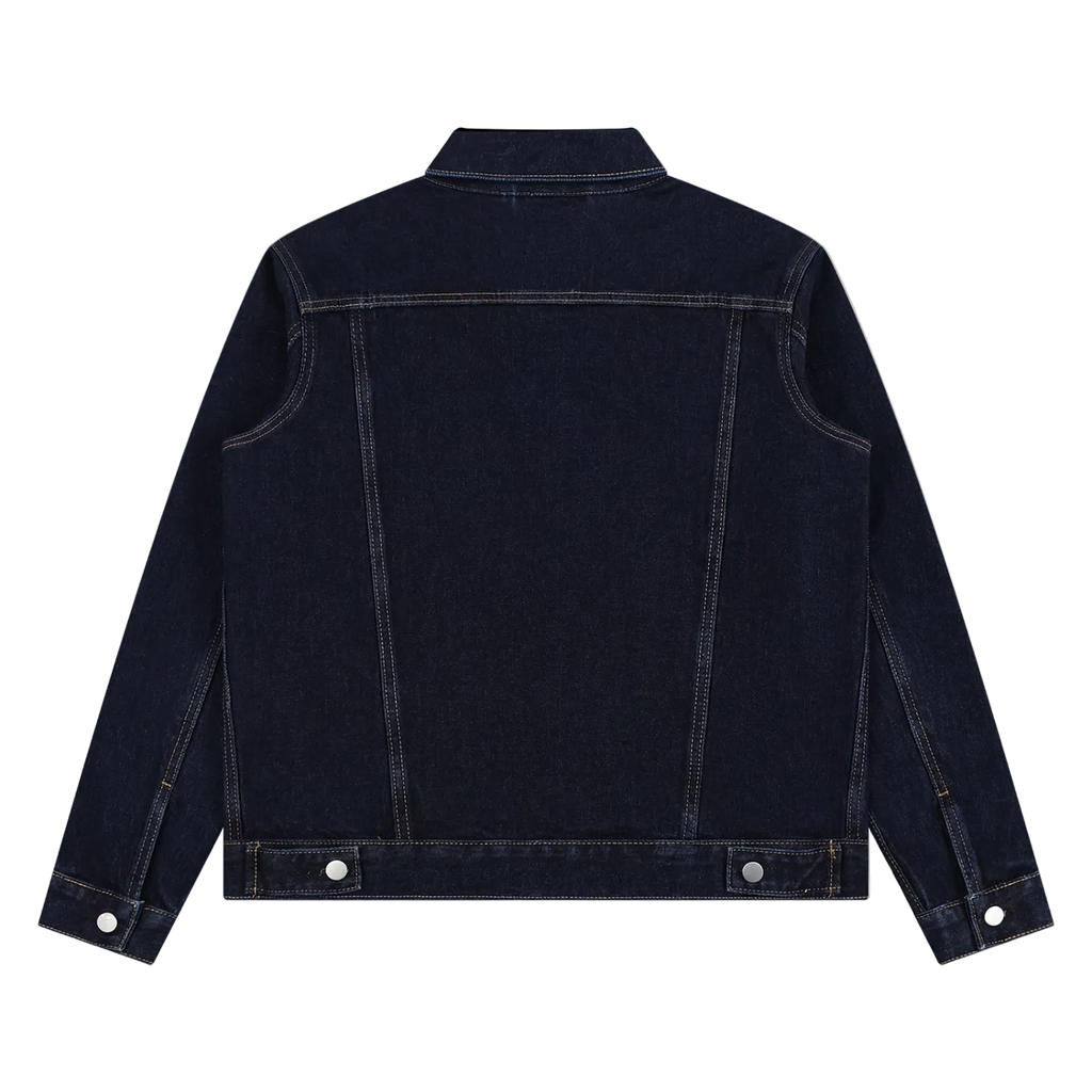 Chaqueta vaquera azul marino oscuro getabbe con botones metálicos plateados, bolsillos frontales y pecho, cuello solapa, costuras en contraste, etiqueta con estrella roja en cuello, corte holgado unisex, fondo blanco