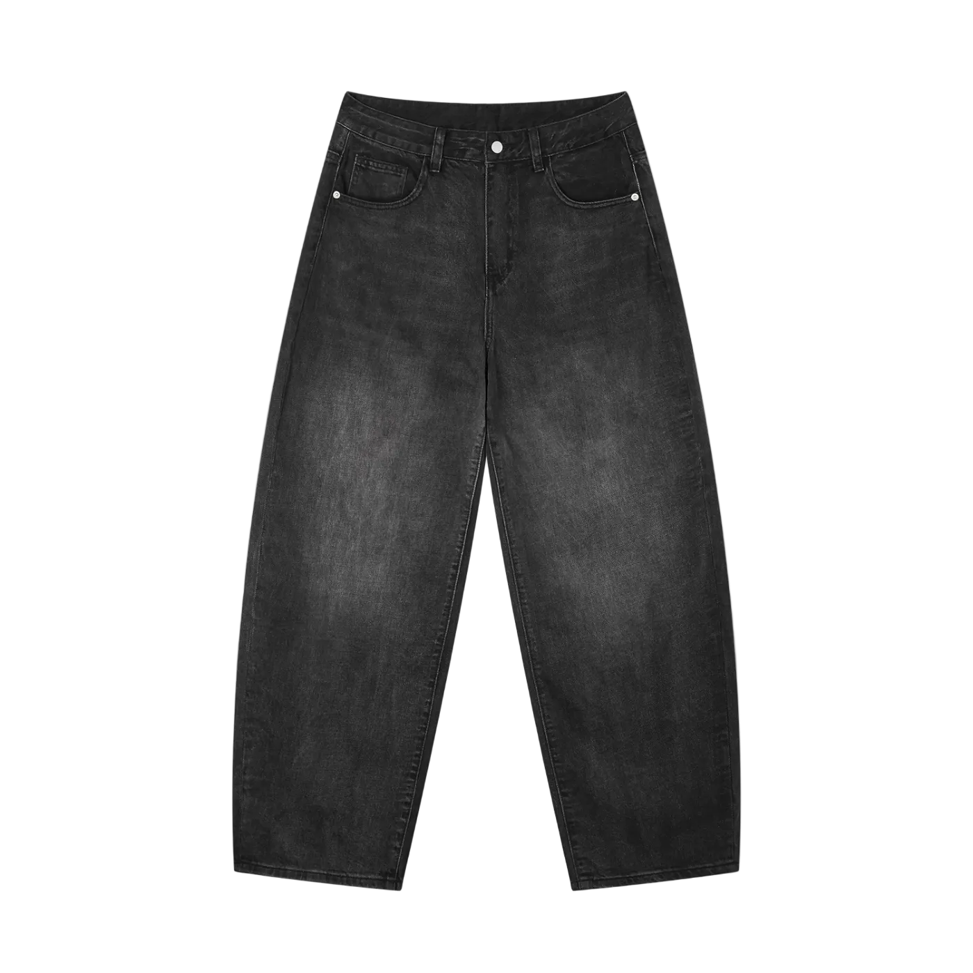 Jeans negros pierna ancha balloon getabbe con lavado sun fade vintage, desgaste grisáceo en muslos y rodillas, talle medio, bolsillos frontales, corte holgado hombre, fondo blanco