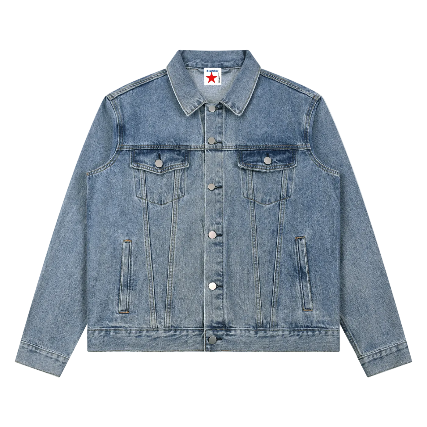 Chaqueta vaquera azul lavada getabbe con botones metálicos, bolsillos frontales y pecho, cuello solapa, etiqueta con estrella roja visible en cuello, corte holgado unisex, fondo blanco
